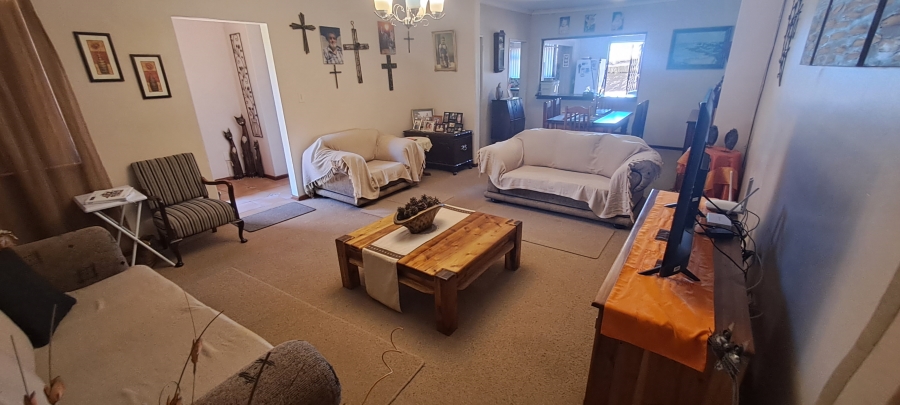 3 Bedroom Property for Sale in Vredenburg Western Cape